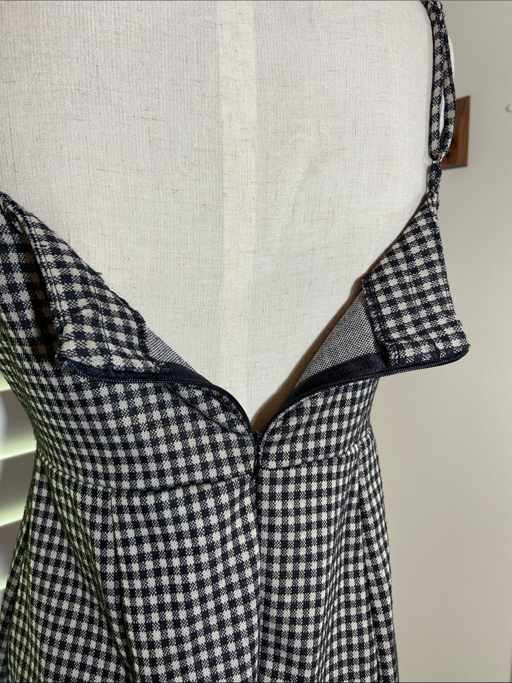 Altar'd State Black White Houndstooth Spaghetti Strap Mini Dress Sz L Mod Chic - Picture 6 of 13